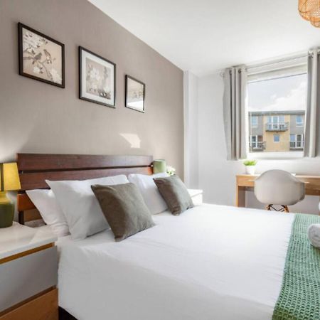 Oriental Suite 2 Bed 2 Bath Netflix And Free Parking, Games- Maihom برمنغهام المظهر الخارجي الصورة